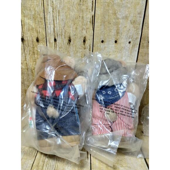 Vtg 1986 Wendys Furskins Collectible 7” Teddy Bears Plush New & Sealed Set Of 4 - Picture 6 of 8